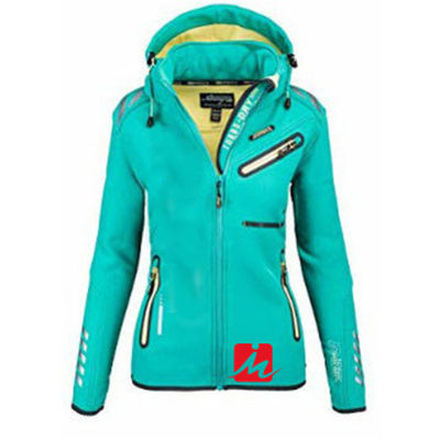 Poliester Spandex Tahan Air Softshell Jaket Wanita Jaket Mendaki Luar Ruangan Champing